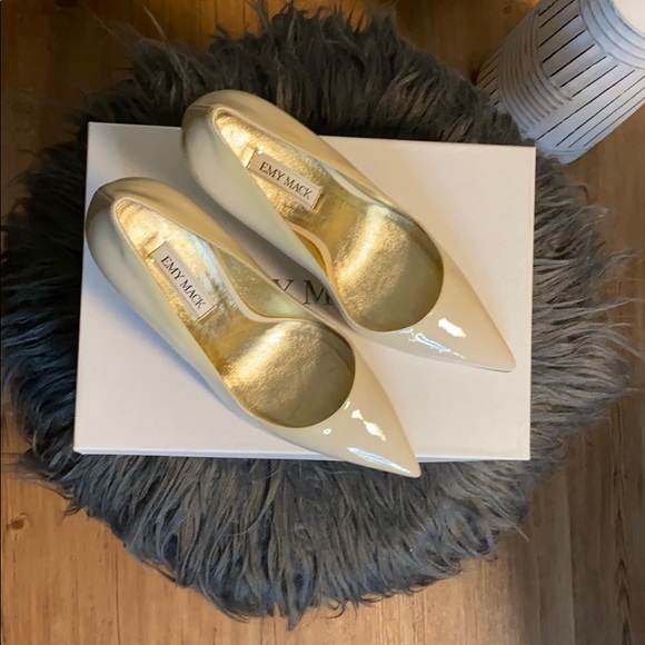 Emy Mack Patent Sand Heels - Picture 2 of 6